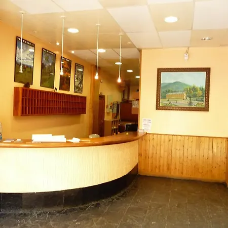 Hostel Alberg Hipic *